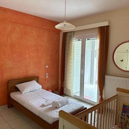 Serenity Place Feriehus Patras